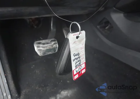 2018 Ford Fusion Energi Titanium из США, поврежденный, VIN 3FA6P0SU3JR145577